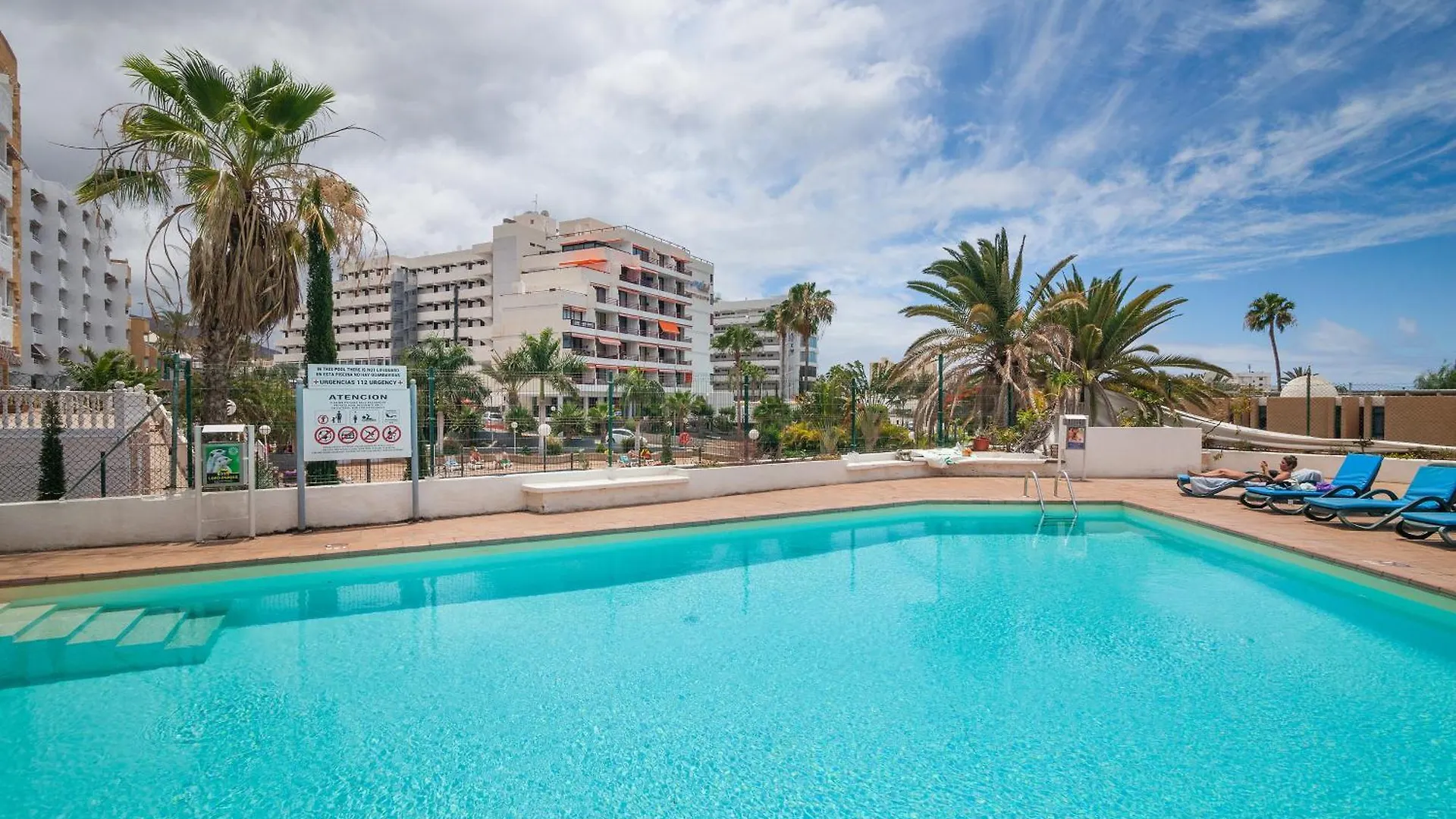 Ponderosa Next To The Pool Apartments With Big Terraces Close To The Beach And Siam Park Playa Feñabe
