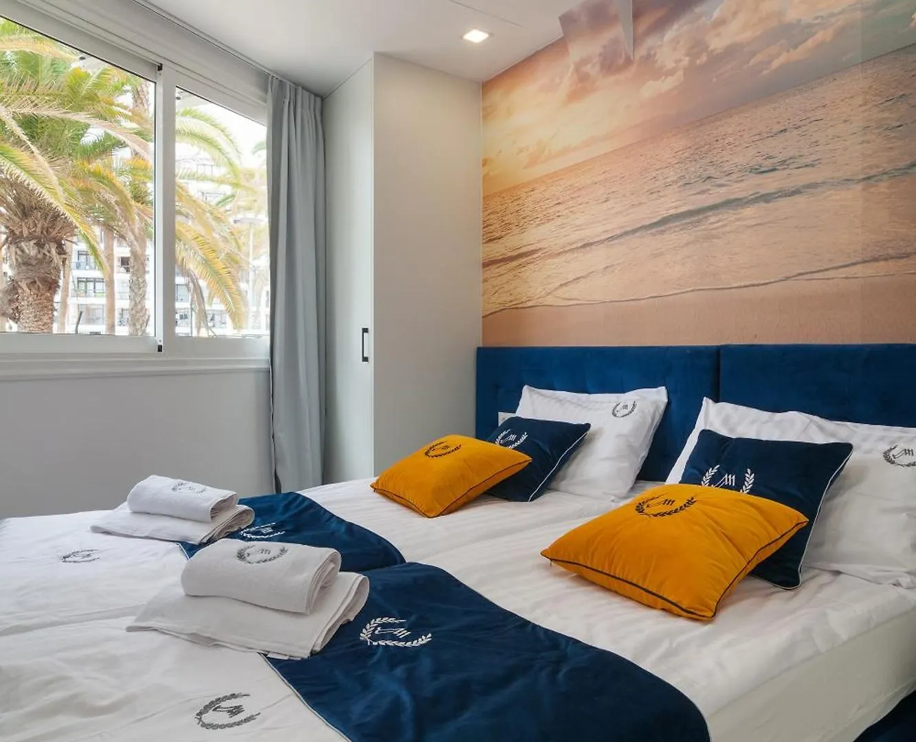 Ponderosa Next To The Pool Apartments With Big Terraces Close To The Beach And Siam Park Playa Fanabe