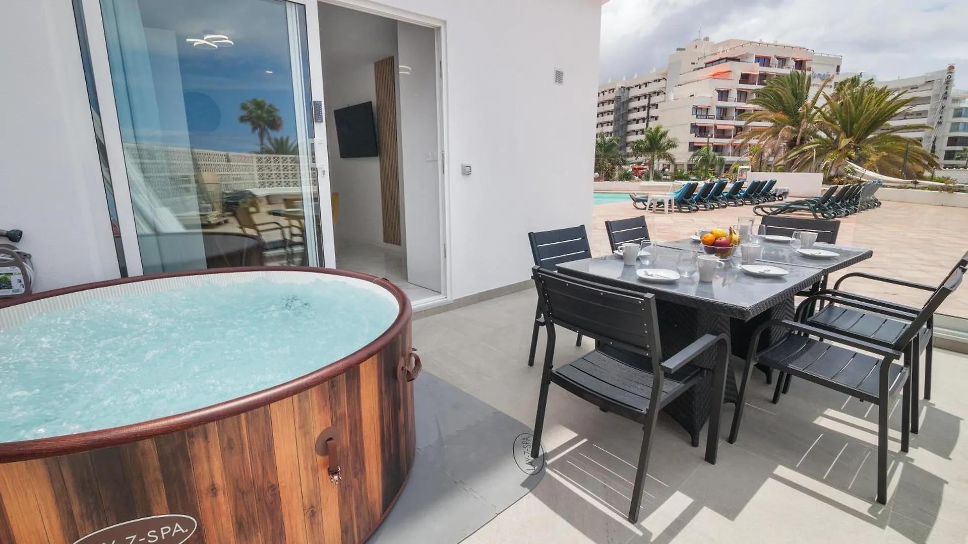 Ponderosa Next To The Pool Apartments With Big Terraces Close To The Beach And Siam Park Playa Fanabe