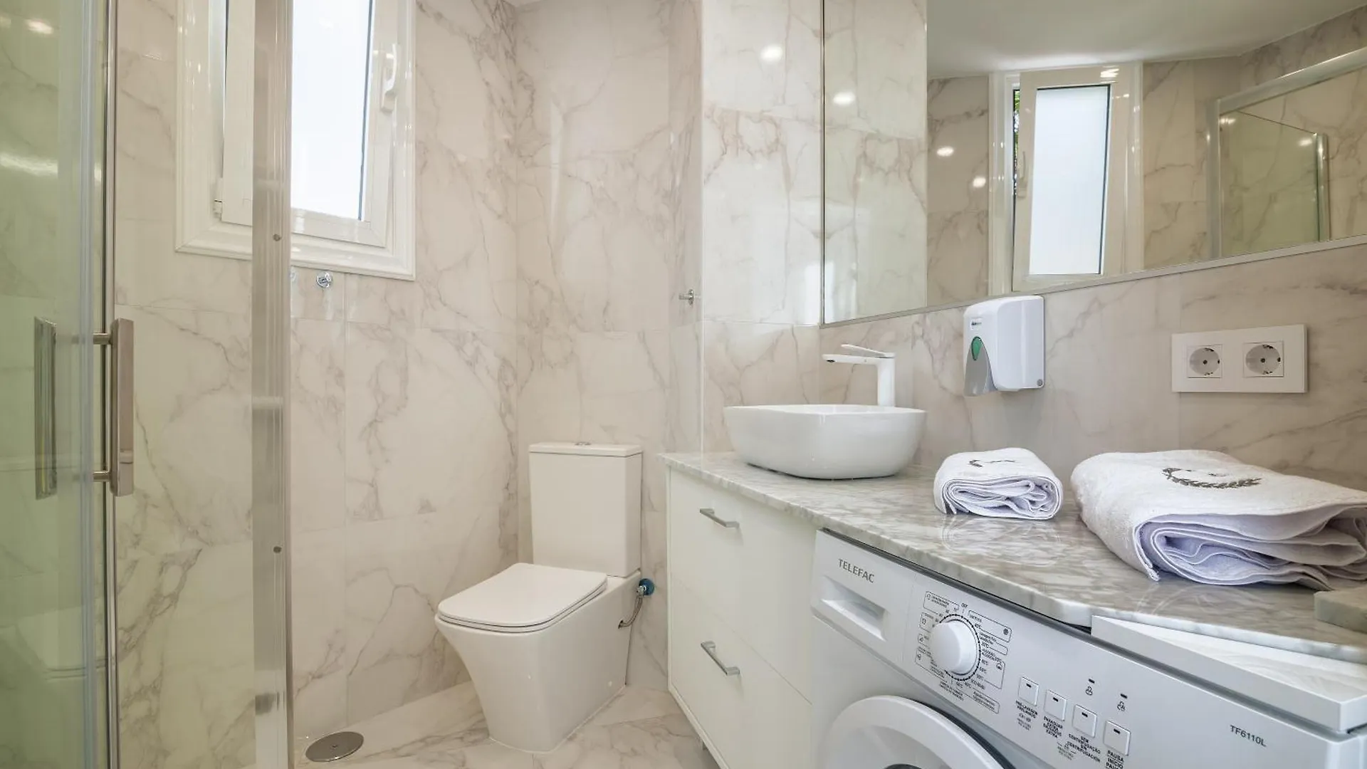 Ponderosa Next To The Pool Apartments With Big Terraces Close To The Beach And Siam Park Playa Fanabe