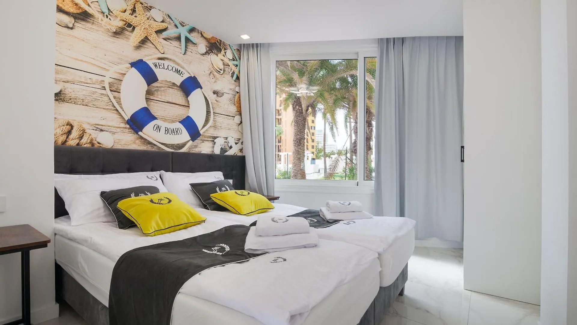 Ponderosa Next To The Pool Apartments With Big Terraces Close To The Beach And Siam Park Playa Fanabe