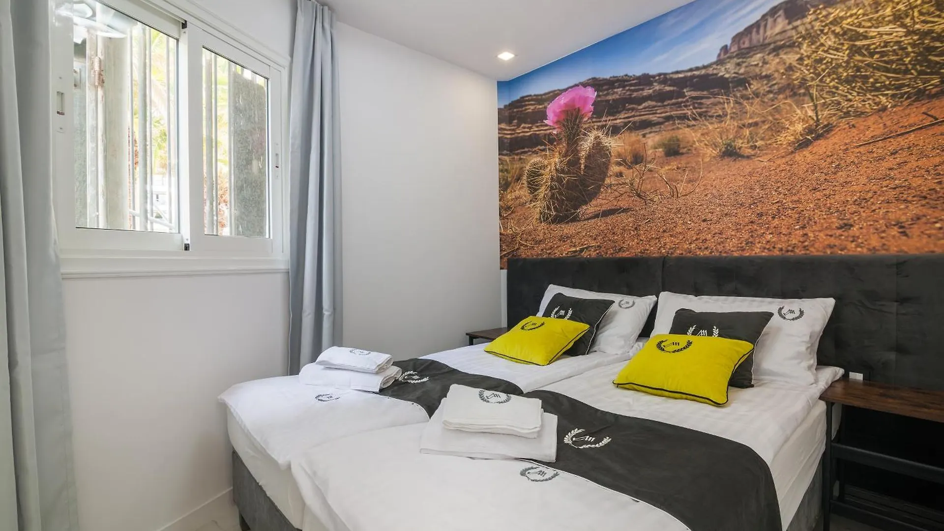 Ponderosa Next To The Pool Apartments With Big Terraces Close To The Beach And Siam Park Playa Fanabe